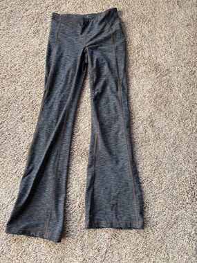 Athleta Heather Gray Leggings with Brown Contrast Stitching